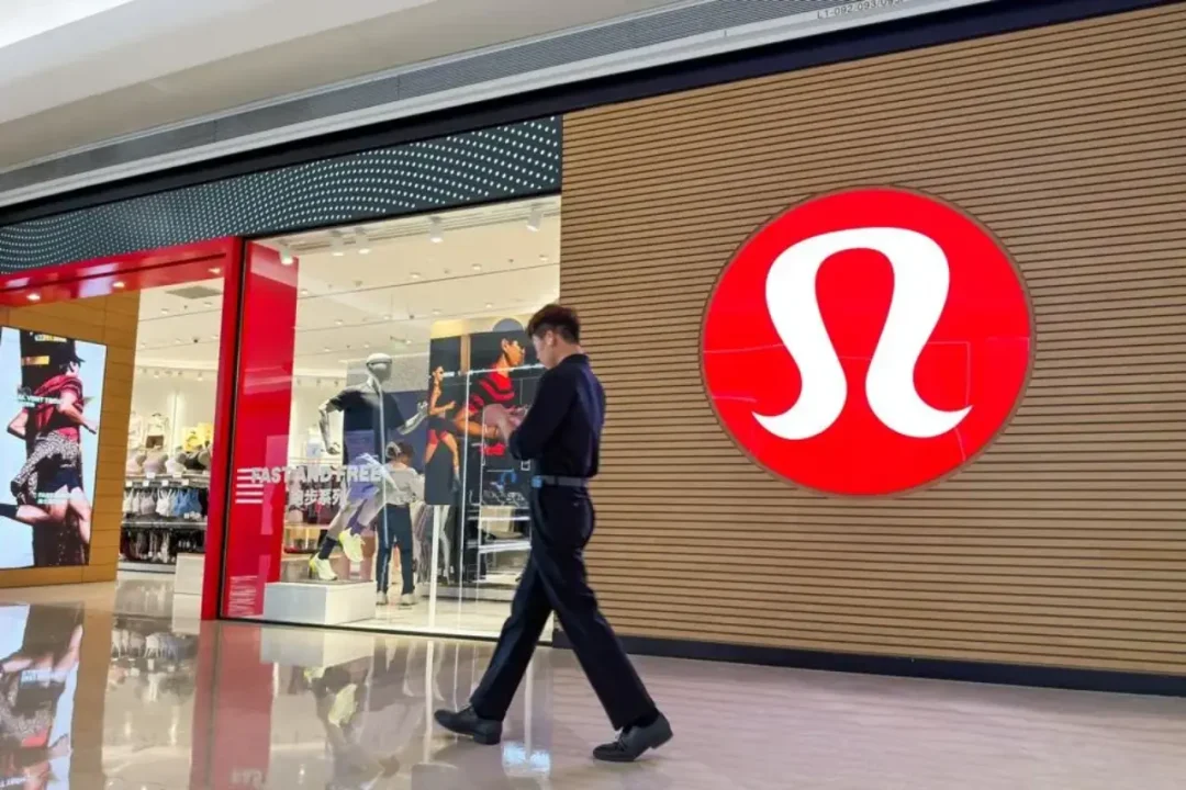 La controversia de Lululemon en China amenaza su crecimiento en un mercado clave