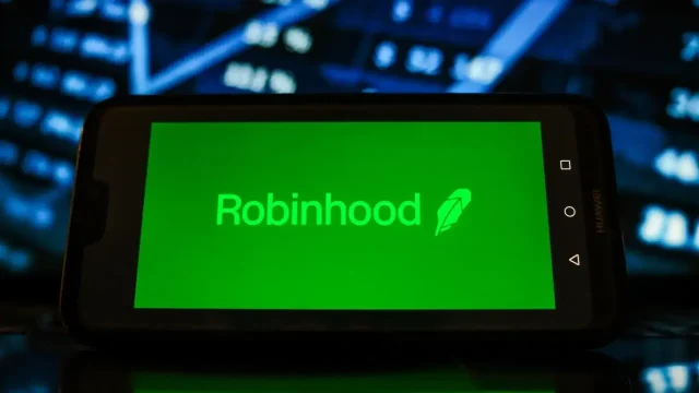Robinhood-empleos-recortes