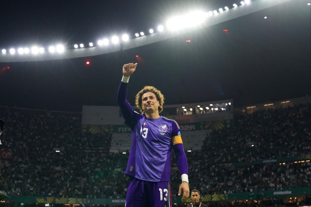Memo Ochoa es un ídolo y ha sido un guía, aseguran jugadores del Tri