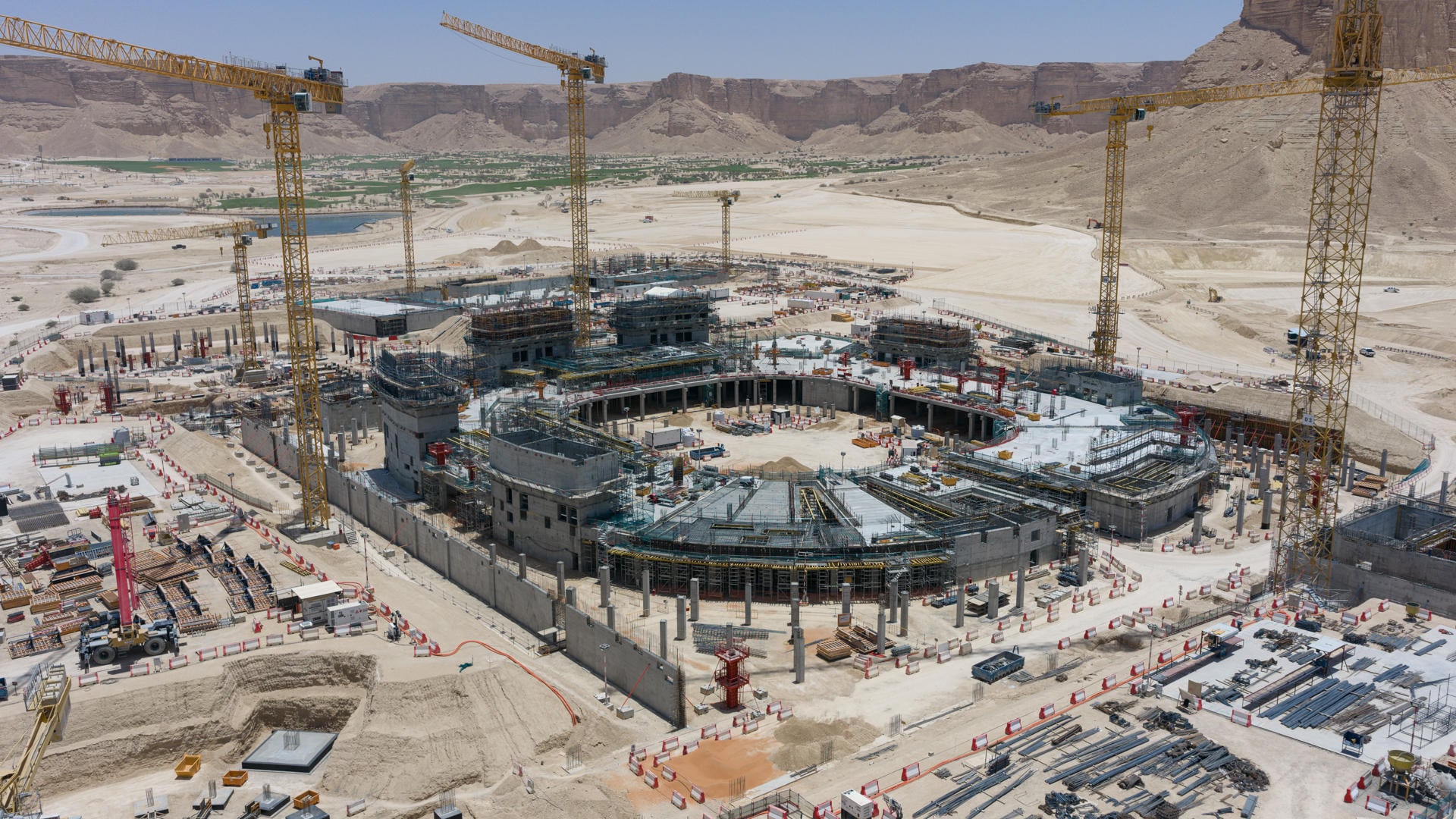 Arabia Saudí construye el ‘Wimbledon del desierto’