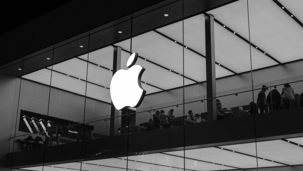 Reguladores de la UE afirman que Apple no podrá evadir normas tecnológicas en medio de disputa por retraso de IA de Siri