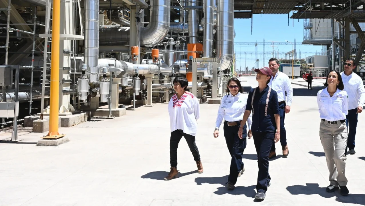 Sheinbaum plantea llevar al 60% la generación eléctrica de la CFE