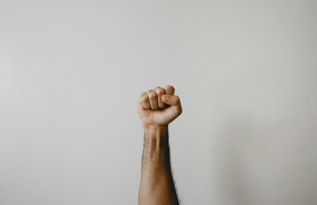 Mentira patológica o sociopatía calculada en la lucha por el poder