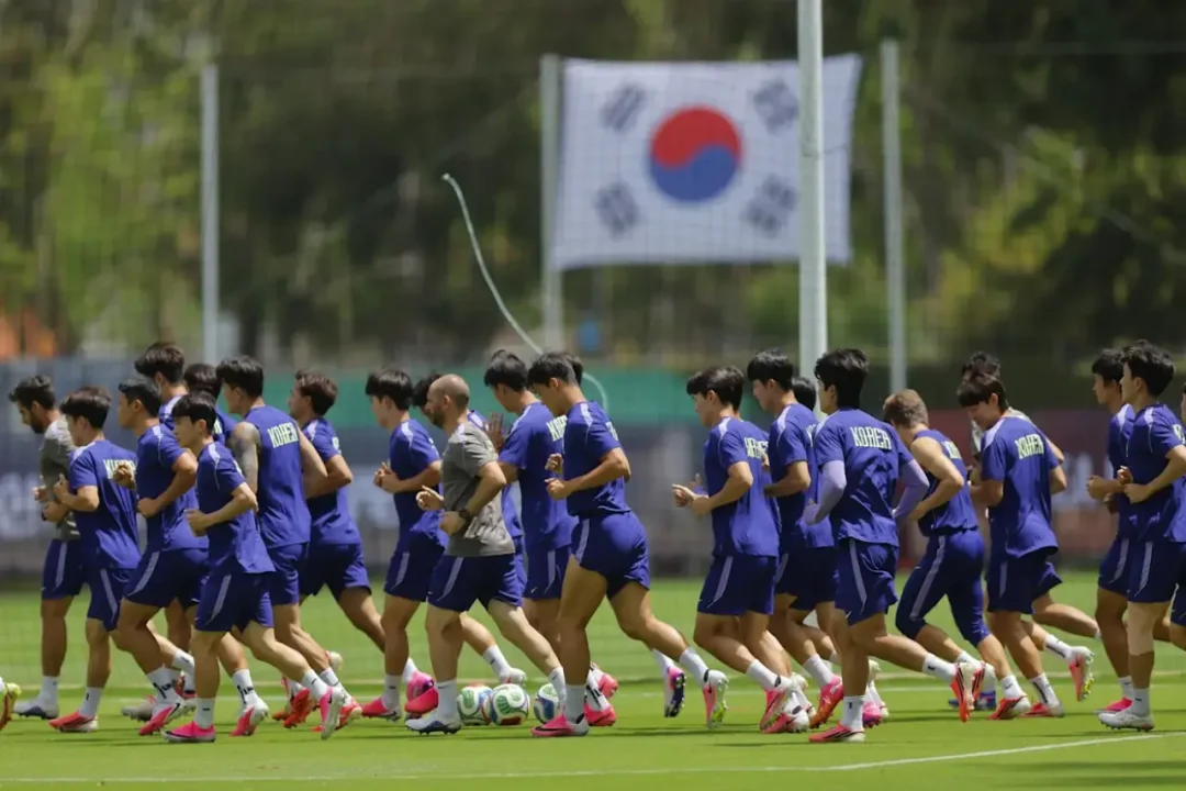 Policía de Guadalajara derriba dron que sobrevoló entrenamiento de Corea del Sur