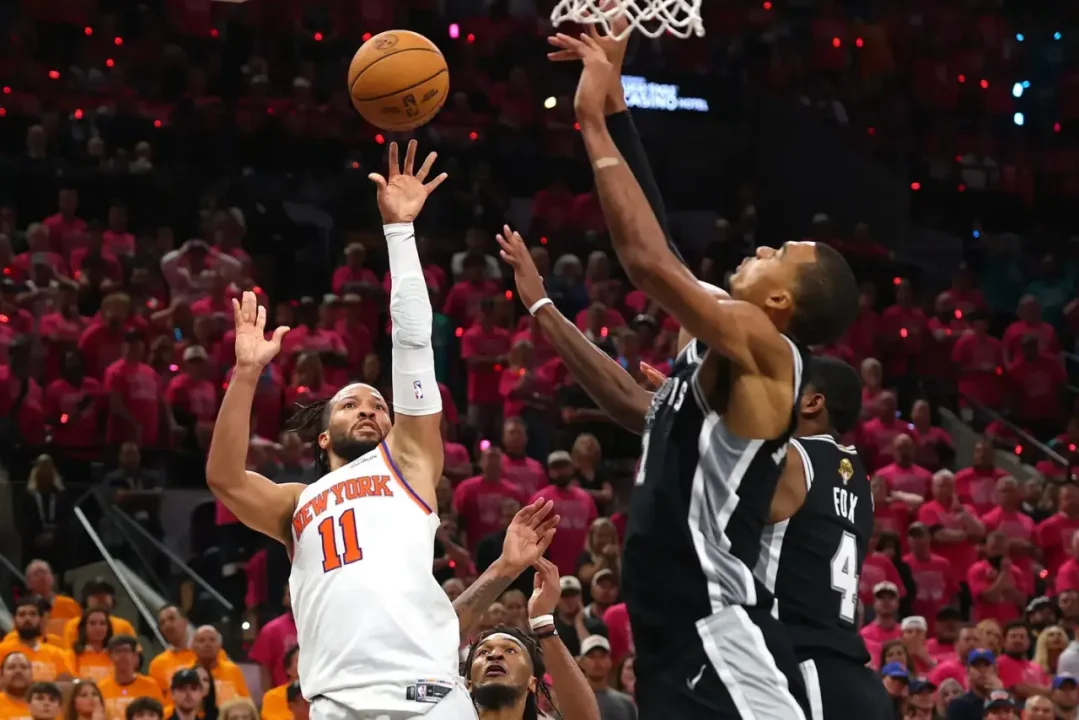 Entradas para finales de la NBA se disparan hasta casi los 10,000 dólares tras delantera de los Knicks contra los Spurs