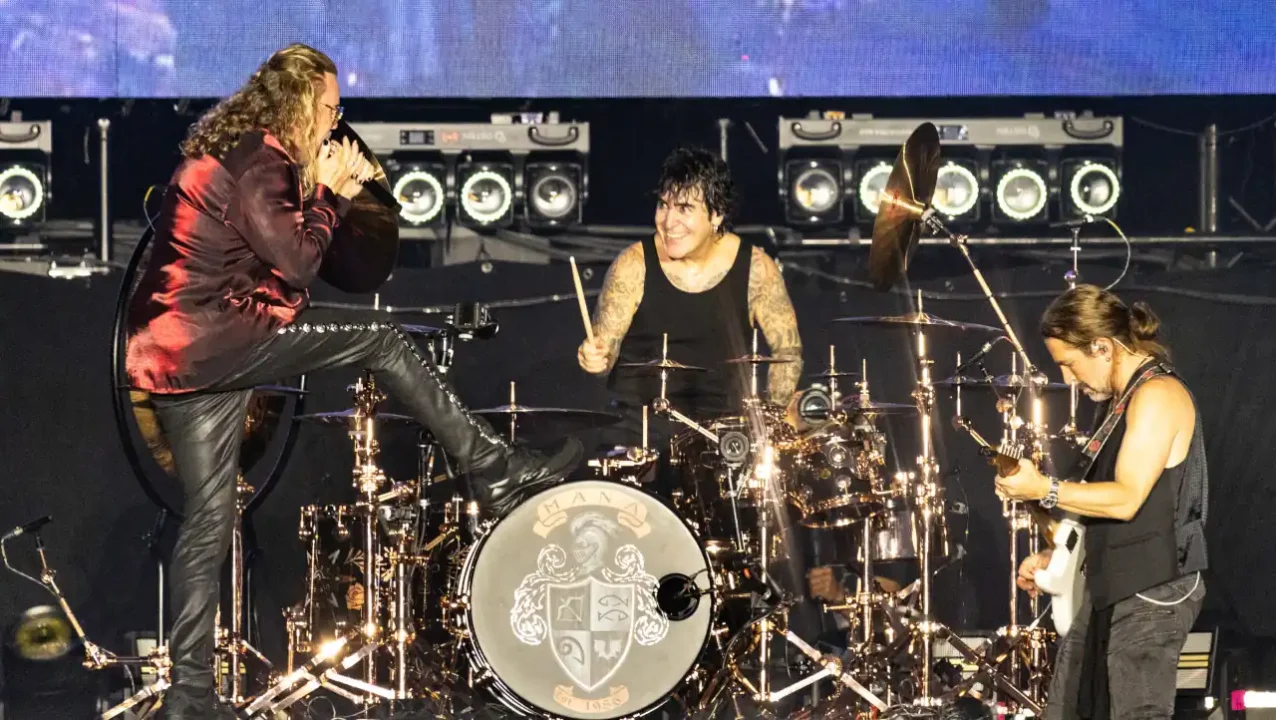 Maná canta para 170,000 personas en Guadalajara en el marco del Mundial