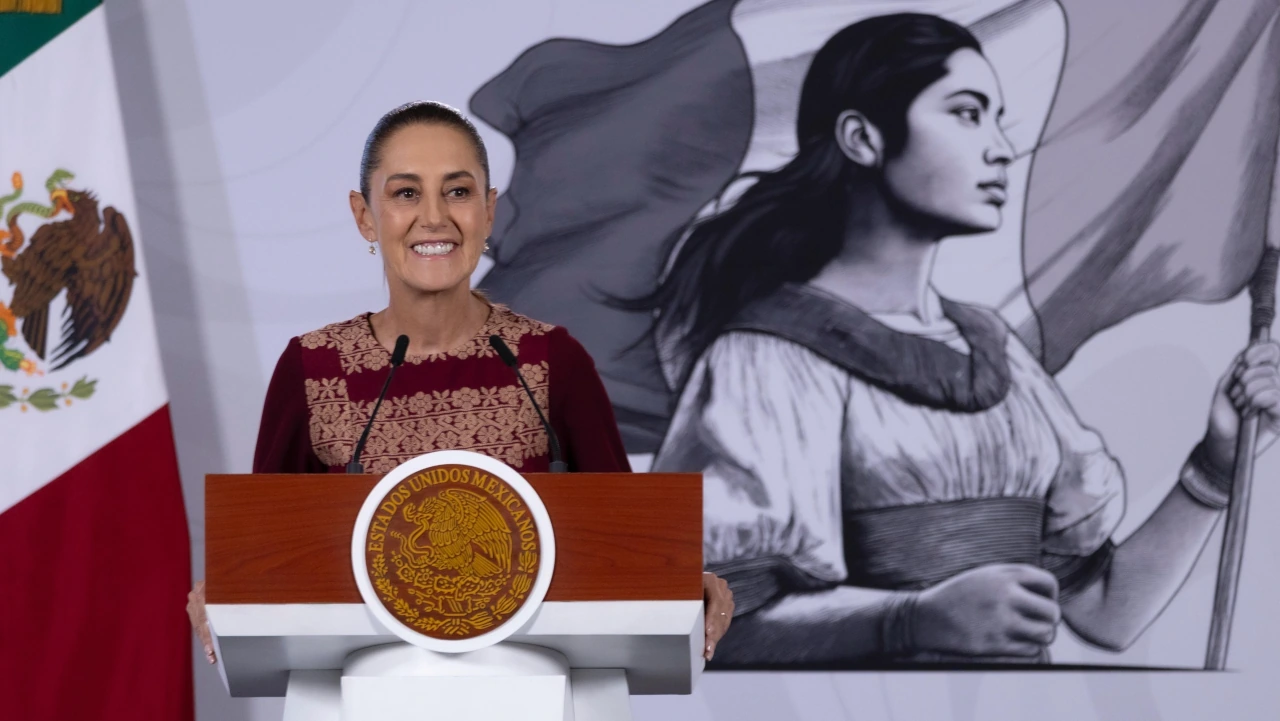 Sheinbaum decreta home office y suspensión de clases el martes por juego del Tri en el Mundial