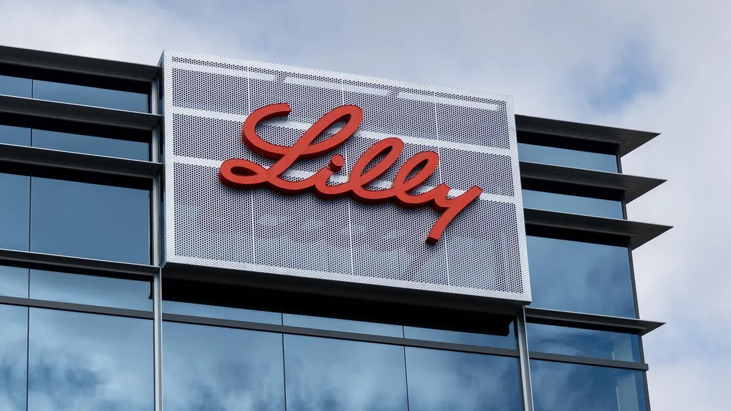Eli Lilly solicitará la aprobación de Retatrutida, ya que un estudio muestra una pérdida de peso promedio de 25 kilos