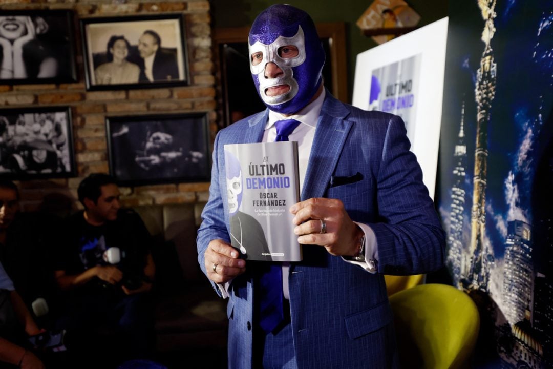 Blue Demon Jr. anuncia gira de despedida tras 41 años de carrera