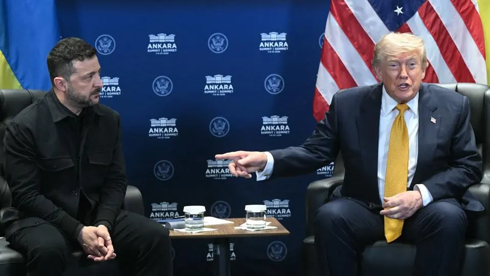 Trump aparentemente llama ‘Putin’ a Zelensky en una conferencia plagada de deslices