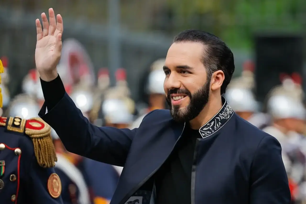 Nayib Bukele, que busca tercer mandato, defiende la reelección indefinida en El Salvador