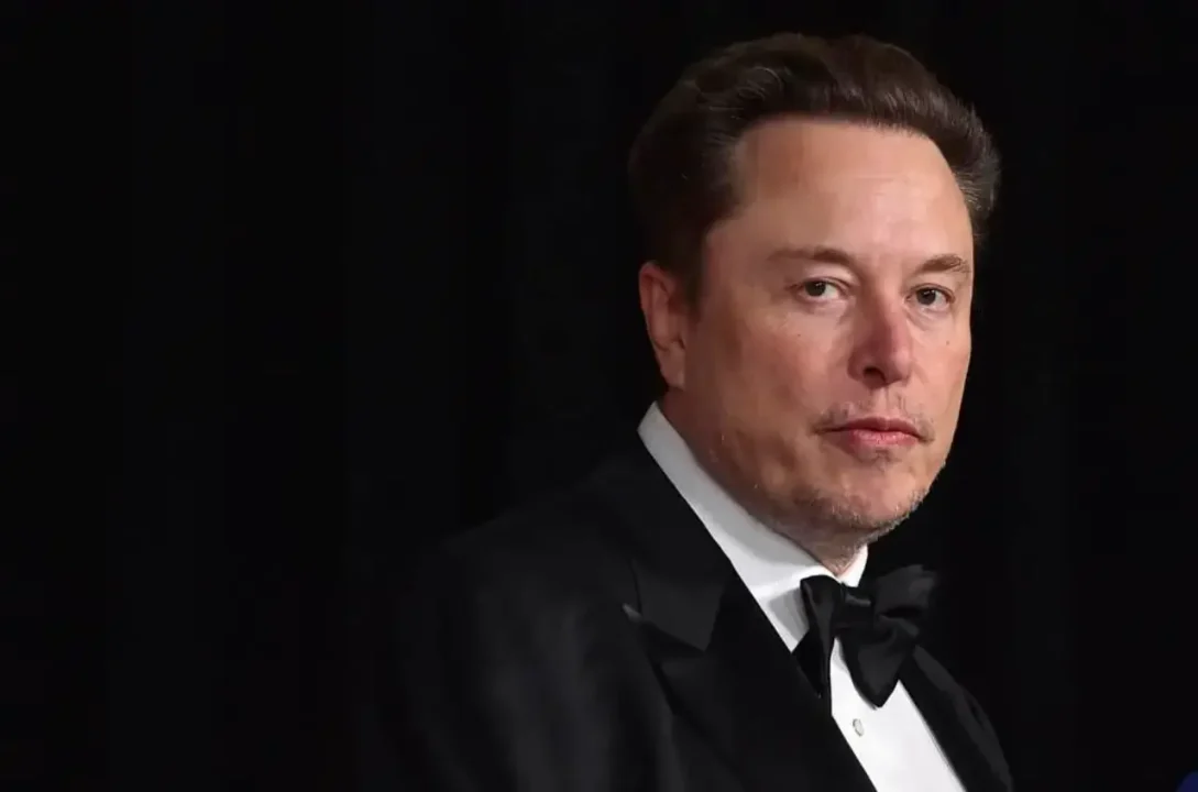 Elon Musk pierde su estatus de billonario tras la caída de SpaceX que reduce su fortuna en 50,000 mdd