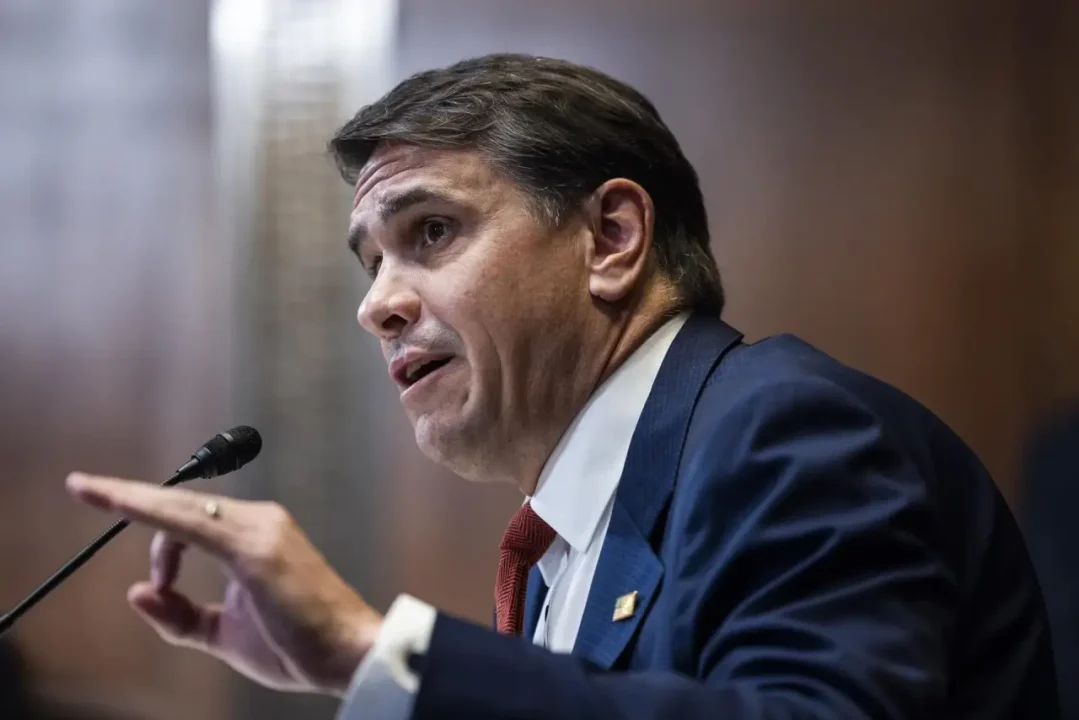 Candidato de Trump a fiscal general defiende la gestión del caso Epstein ante el Senado