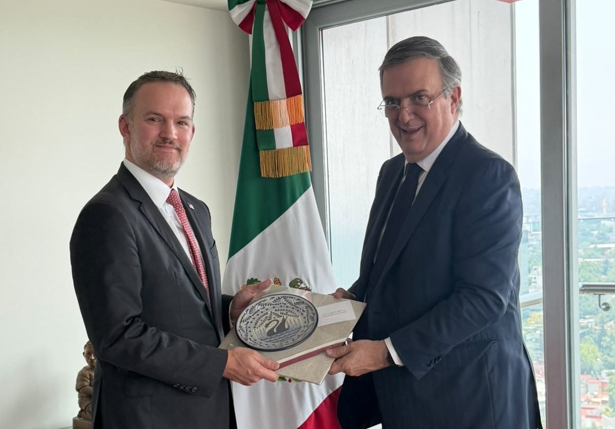 No hay cambio en el trato arancelario de EU a México: Economía