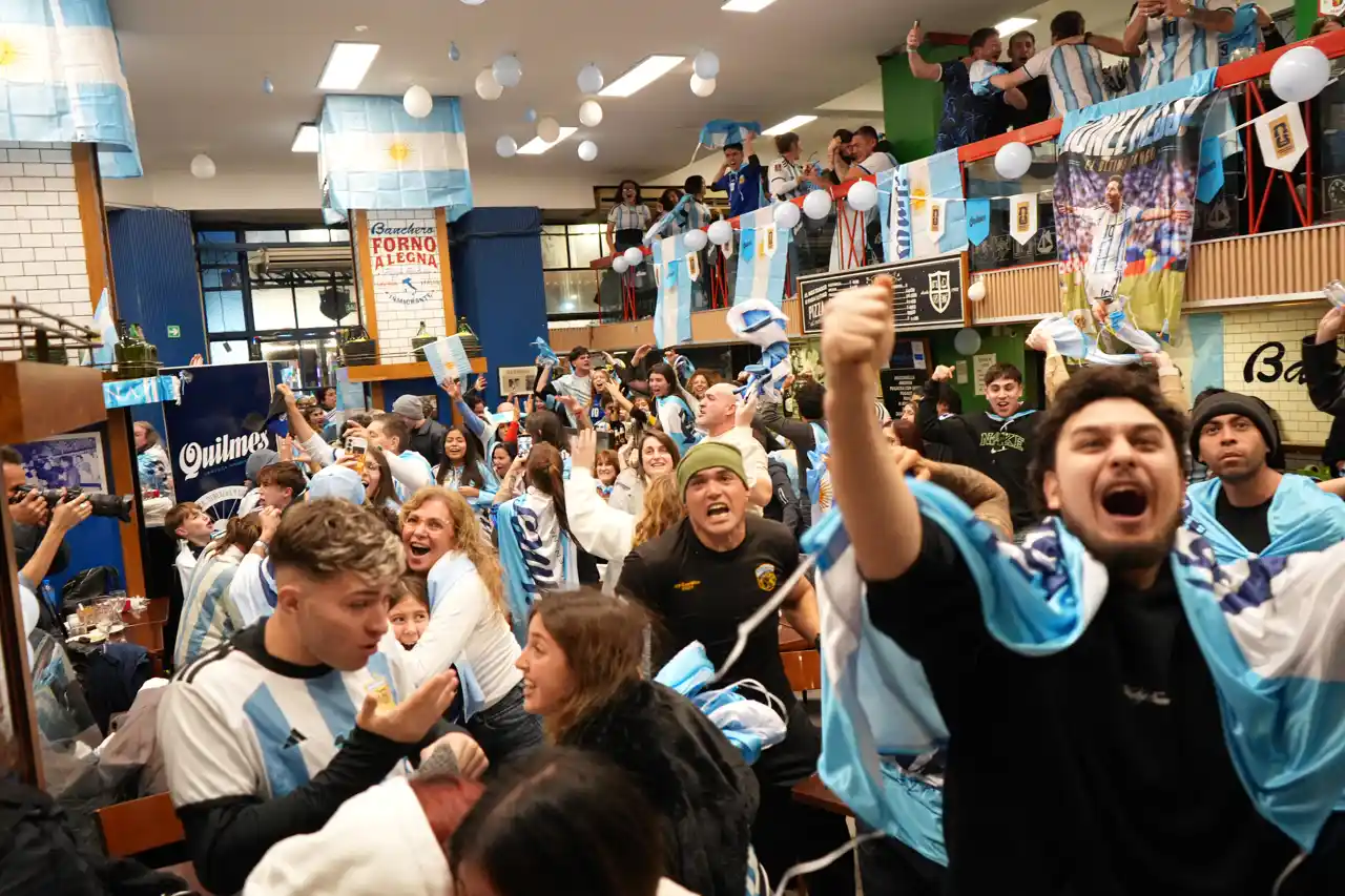 Argentinos no podrán ingresar banderas sobre Malvinas ante Inglaterra