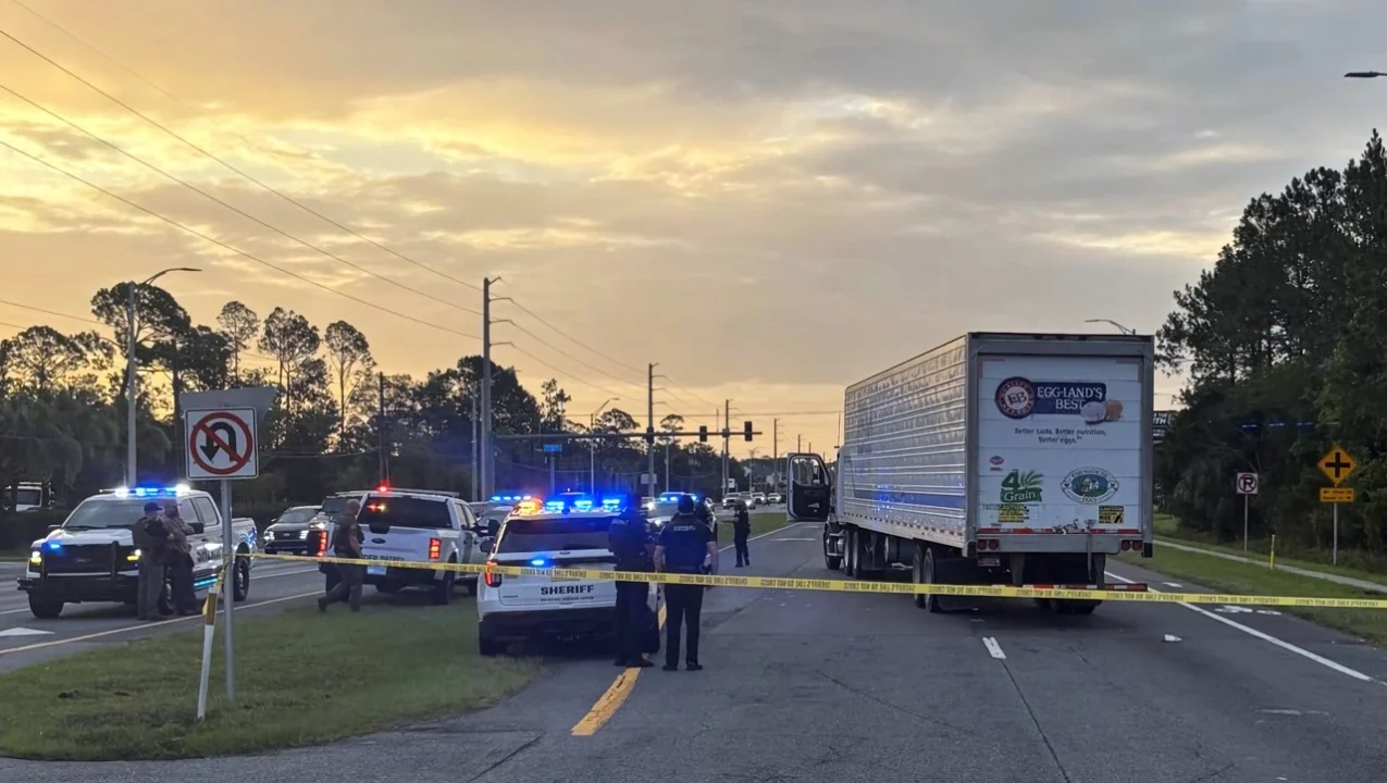 EU identifica como mexicano al migrante muerto en accidente tras huir del ICE en Florida