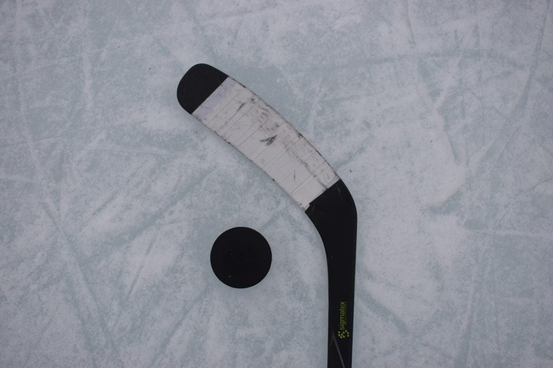 Palos de hockey canadienses: Trump falla gol arancelario
