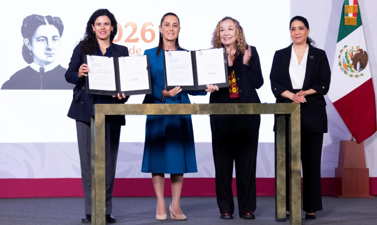 Sheinbaum envía al Congreso ley para homologar el feminicidio en todo México